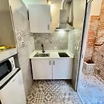Estudio Nuevo! Al Lado Del Metro L1 L4 L5