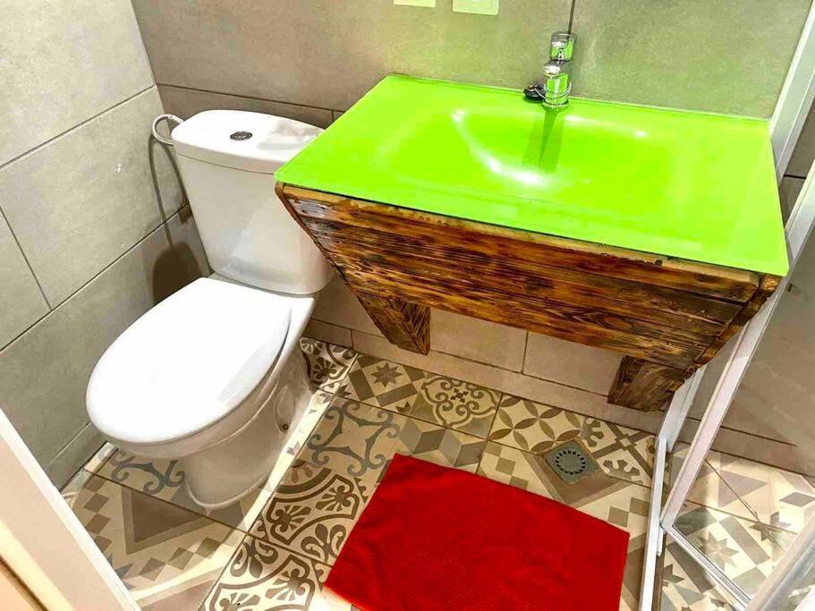 Estudio Nuevo! Al Lado Del Metro L1 L4 L5 *